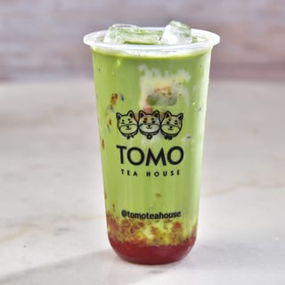 Strawberry Banana Matcha Bliss